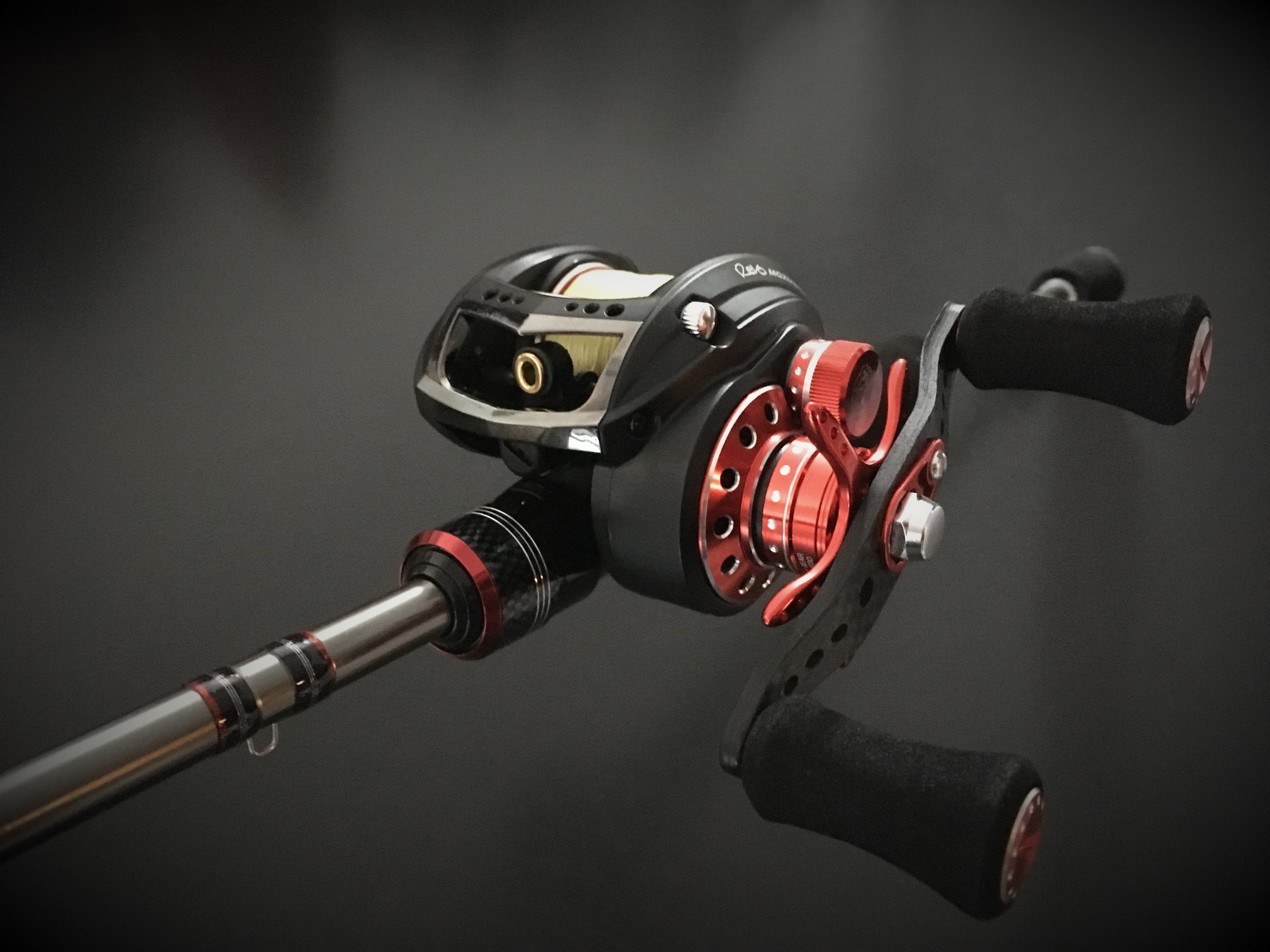 Monter sa canne en spirale pour la pêche en vertical