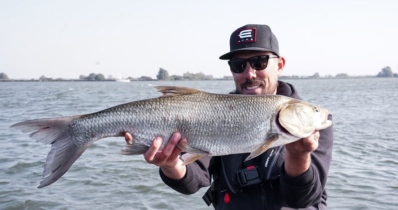 Rencontre avec Arnaud Rizzi Anderson, compétiteur pour la marque Edge Rods [YPC BOAT2025]